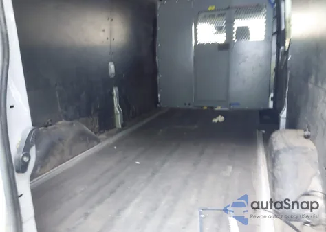 2015 Ford Transit-250 z USA, uszkodzony, nr VIN 1FTYR2CG0FKB15840